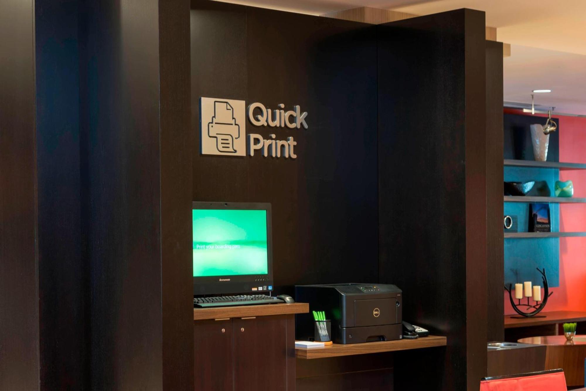 Courtyard By Marriott Livermore Exterior foto